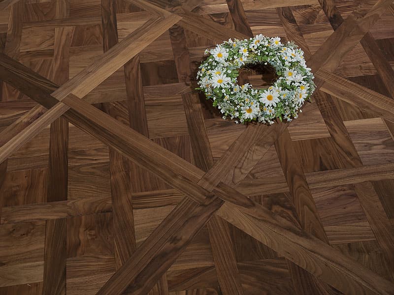 Oak hardwood flooring parquet tile chevron walnut floor